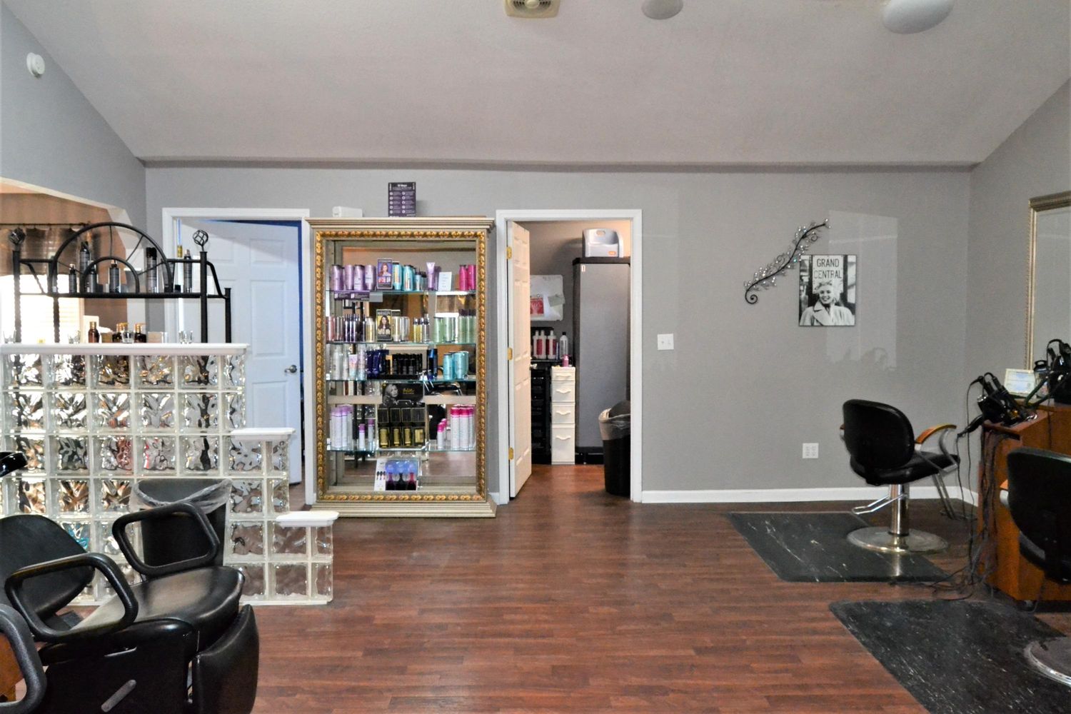129 Walker Hill St, Crossville, TN 38555